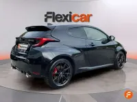 Usado Toyota Yaris 261 CV (191 kW) 2021 Negro Utilitario