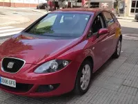 Usado Seat Leon Ecomotive 105 CV (77 kW) 2008 Rojo Utilitario