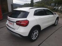 Usado Mercedes GLA200 Urban 136 CV (100 kW) 2017 Blanco SUV