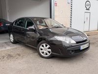 Usado Renault Laguna III 110 HP (80 kW) 2010 Preto Sedan