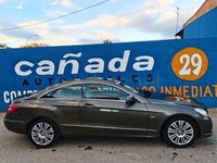 Usado Mercedes E250 204 CV (150 kW) 2010 Gris / plata Coupe