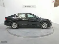 Usado Skoda Octavia Selection 150 CV (110 kW) 2025 Negro Berlina