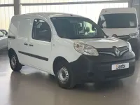 Usado Renault Kangoo 80 CV (58 kW) 2020 Blanco Monovolumen