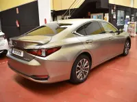Usado Lexus ES300 218 CV (160 kW) 2022 Beige Berlina