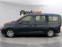 Usado VW Caddy Maxi 122 CV (89 kW) 2024 Gris Monovolumen