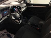 Usado VW Golf VIII 110 CV (80 kW) 2023 Gris Berlina