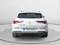 Usado Mercedes CLA220 Shooting Brake 190 CV (139 kW) 2021 Blanco Familiar