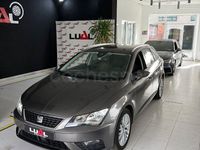Usado Seat Leon Style 115 CV (84 kW) 2018 Gris / plata Familiar