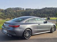 Usado Mercedes E220 194 CV (142 kW) 2018 Gris / plata Coupe