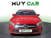 Usado Mercedes A180 136 CV (100 kW) 2019 Rojo Utilitario
