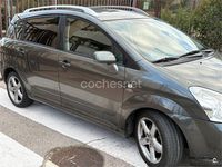 Usado Toyota Corolla Verso Sport 177 CV (130 kW) 2006 Gris / plata Monovolumen