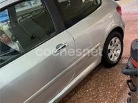 Usado Peugeot 307 110 CV (80 kW) 2002 Gris / plata Berlina