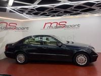 Usado Mercedes E270 Elegance 177 CV (130 kW) 2003 Azul Familiar