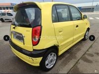 Usado Hyundai Atos GLS 55 CV (40 kW) 2002 Amarillo Utilitario