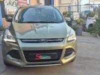 Usado Ford Kuga Titanium 163 CV (119 kW) 2014 Amarillo SUV