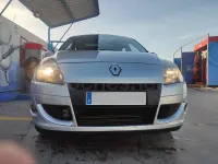 Usado Renault Scénic III Expression 105 CV (77 kW) 2009 Gris / plata Monovolumen