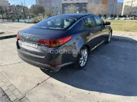 Usado Kia Optima 136 CV (100 kW) 2013 Gris / plata Berlina