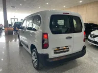 Usado Citroën Berlingo Live 102 CV (75 kW) 2023 Blanco Monovolumen