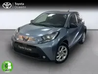 Begagnad Toyota Aygo X-play 69 HK (50 kW) 2024 Blå