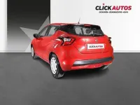 Usado Nissan Micra Acenta 92 CV (67 kW) 2022 Rojo Utilitario