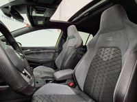 Usado VW Golf VIII R-line 130 CV (95 kW) 2021 Negro Berlina