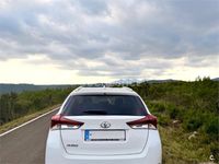 Usado Toyota Auris 116 CV (85 kW) 2017 Blanco Familiar
