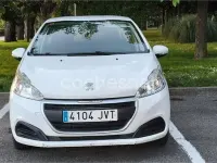 Usado Peugeot 208 Active 75 CV (55 kW) 2017 Blanco Utilitario