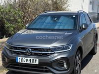 Usado VW T-Roc Advance 110 CV (80 kW) 2022 Gris / plata SUV