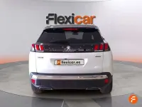 Usado Peugeot 3008 Active 131 CV (96 kW) 2020 Blanco SUV
