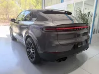 Usado Porsche Cayenne Black Edition 470 CV (345 kW) 2025 Gris SUV