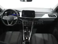 Usado VW T-Roc Life 150 CV (110 kW) 2023 Gris SUV