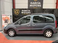 Usado Peugeot Partner Tepee Active 92 CV (67 kW) 2012 Azul Monovolumen