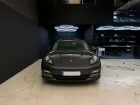 Usado Porsche Panamera Diesel 250 CV (183 kW) 2012 Negro Utilitario