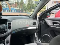 Usado Chevrolet Cruze LT 124 CV (91 kW) 2011 Blanco Berlina