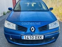 Usado Renault Mégane II Dynamique 105 CV (77 kW) 2006 Azul Berlina