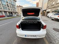 Begagnad VW Passat Edition 105 HK (77 kW) 2011 Vit Sedan