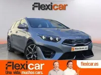 Usado Kia Ceed 141 CV (103 kW) 2022 Gris Utilitario