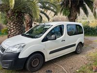 Usado Peugeot Partner Tepee Access 75 CV (55 kW) 2016 Blanco Monovolumen