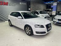 Usado Audi A3 Attraction 140 CV (102 kW) 2012 Blanco Berlina