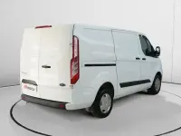 Usado Ford Transit Custom Trend 130 CV (95 kW) 2022 Blanco Van