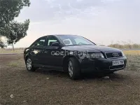Usado Audi A4 130 CV (95 kW) 2002 Negro Berlina