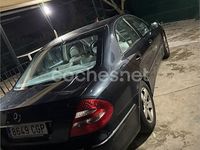 Usado Mercedes E320 Avantgarde 224 CV (164 kW) 2003 Azul Berlina