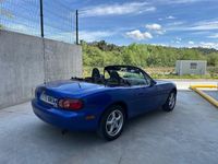 Usado Mazda MX5 Exclusive 146 CV (107 kW) 2001 Azul Descapotable
