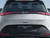 Nuevo BYD Dolphin Boost 155 kW (212 CV) 2026 Blanco Utilitario