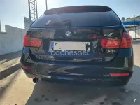 Usado BMW 318 143 CV (105 kW) 2013 Negro Familiar