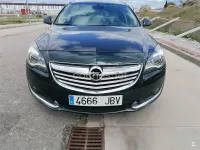 Usado Opel Insignia Selective 120 CV (88 kW) 2014 Verde Familiar