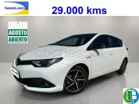 Usado Toyota Auris Hybrid Edition 136 CV (100 kW) 2019 Blanco Berlina