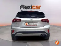 Usado Ford Focus Active 155 CV (114 kW) 2024 Gris Berlina