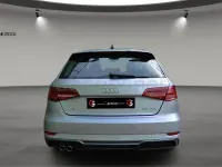 Usado Audi A3 S-Line 150 CV (110 kW) 2019 Gris / plata Berlina