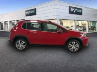 Usado Peugeot 2008 Allure 131 CV (96 kW) 2019 Rojo SUV
